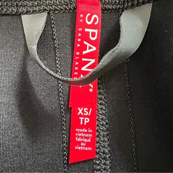 SPANX Drape Front Jacket Very Black Size XS - Picture 13 of 16